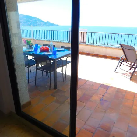 Apartment Gmid Immo Castell Joncar 3 Roses
